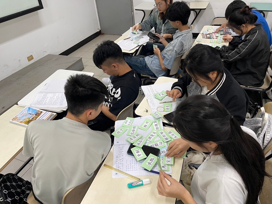 LINE_ALBUM_20241119 旅館管理_250103_6