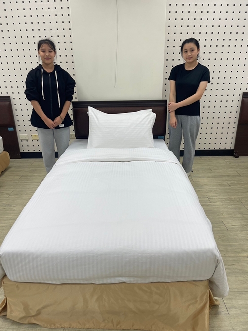 LINE_ALBUM_20241122旅館管理（第一週調補課）_250103_7
