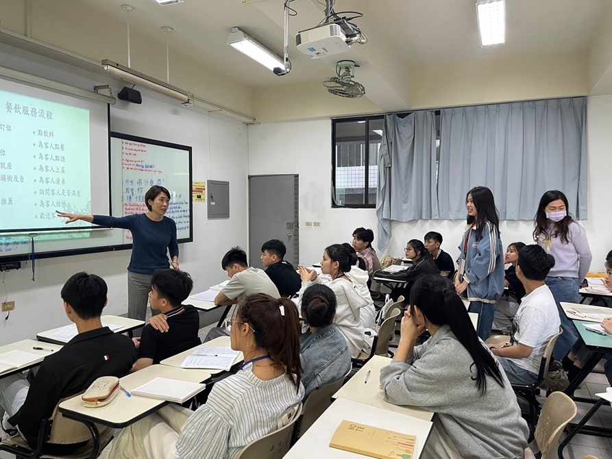 LINE_ALBUM_20241210 旅館管理_250103_6