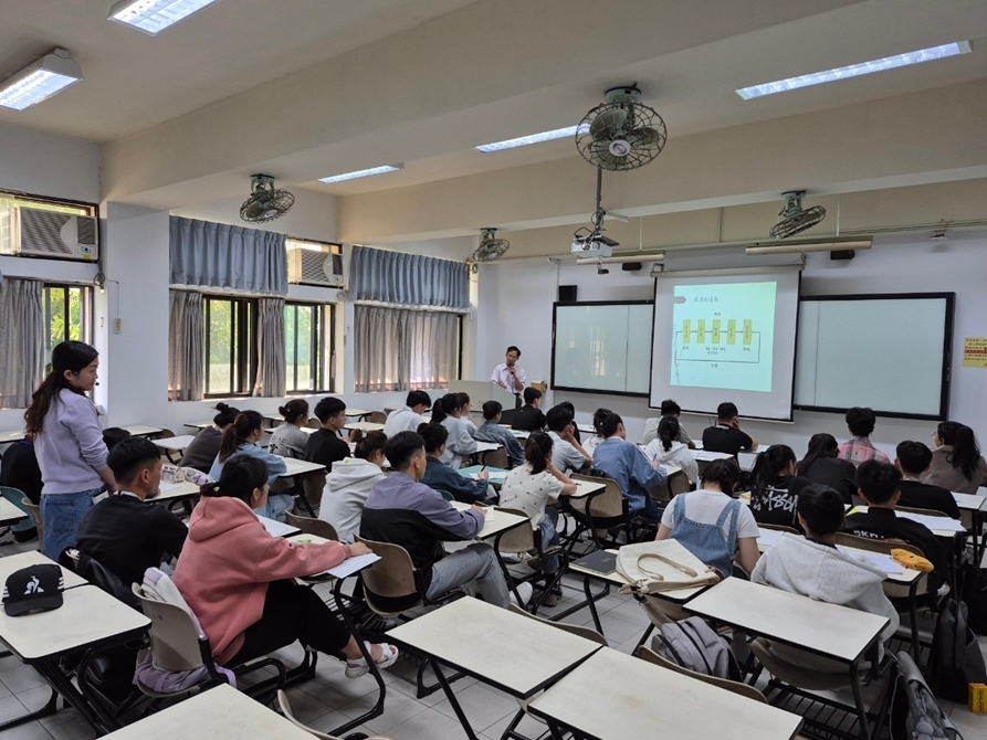 LINE_ALBUM_20241210消費者行為_250103_3