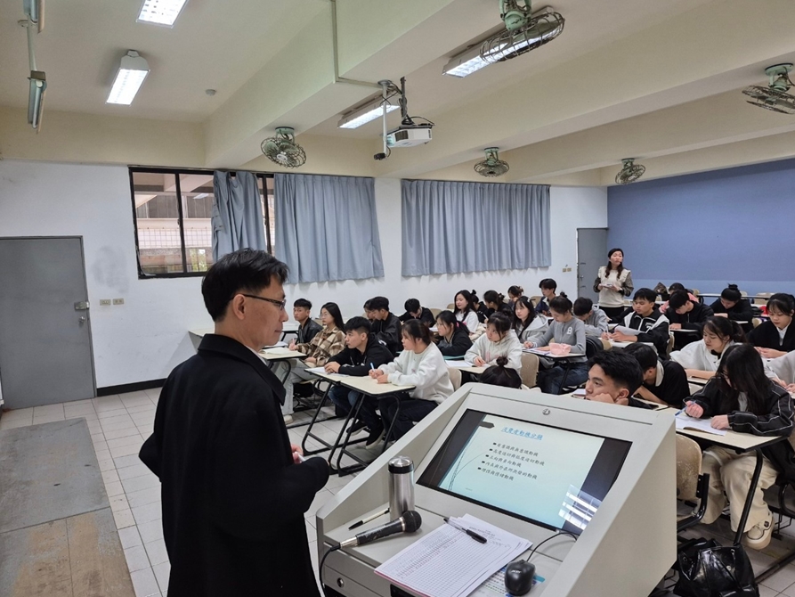 LINE_ALBUM_20241231消費者行為_250103_1