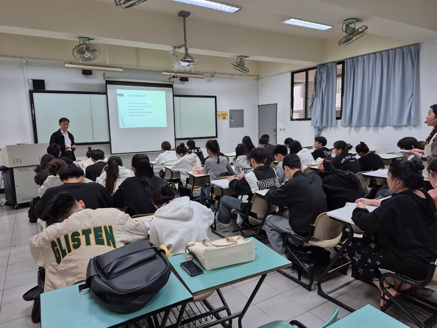LINE_ALBUM_20241231消費者行為_250103_3