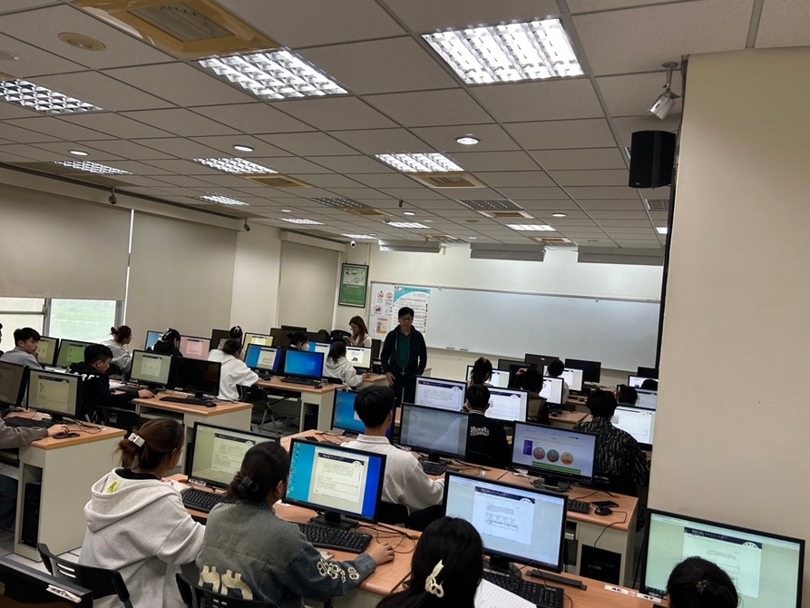 LINE_ALBUM_20241128 補第一週 人際關係與溝通_250103_1
