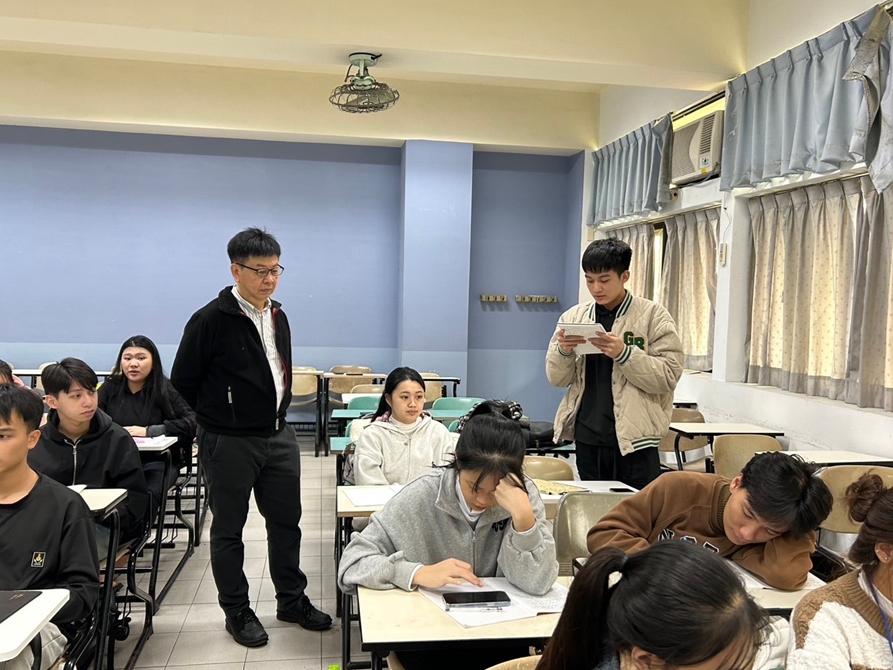 LINE_ALBUM_20241225 人際關係與溝通_250103_2