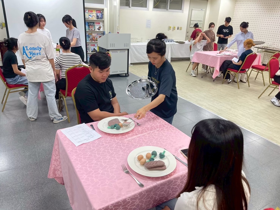 LINE_ALBUM_20250521 餐飲管理與實作_250717_1