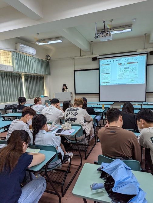 LINE_ALBUM_34_250415_2