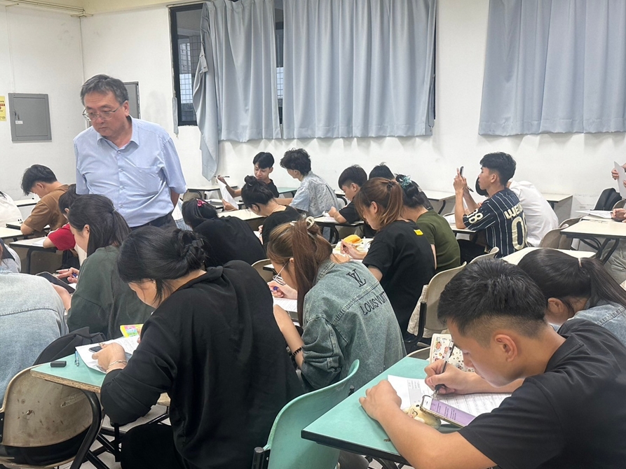 LINE_ALBUM_113107 休閒產業概論_241016_7