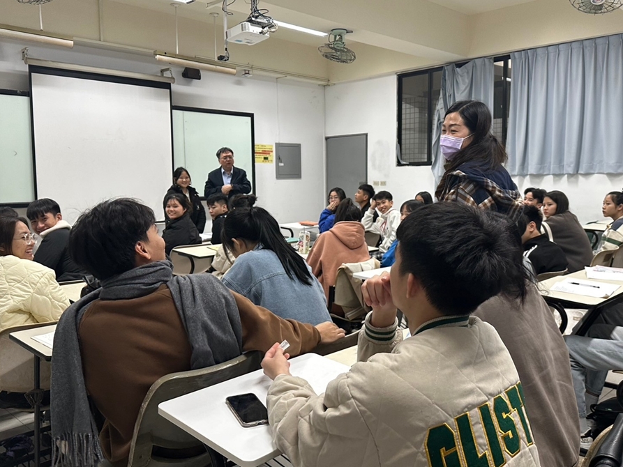LINE_ALBUM_20241223 休閒產業概論_250103_5