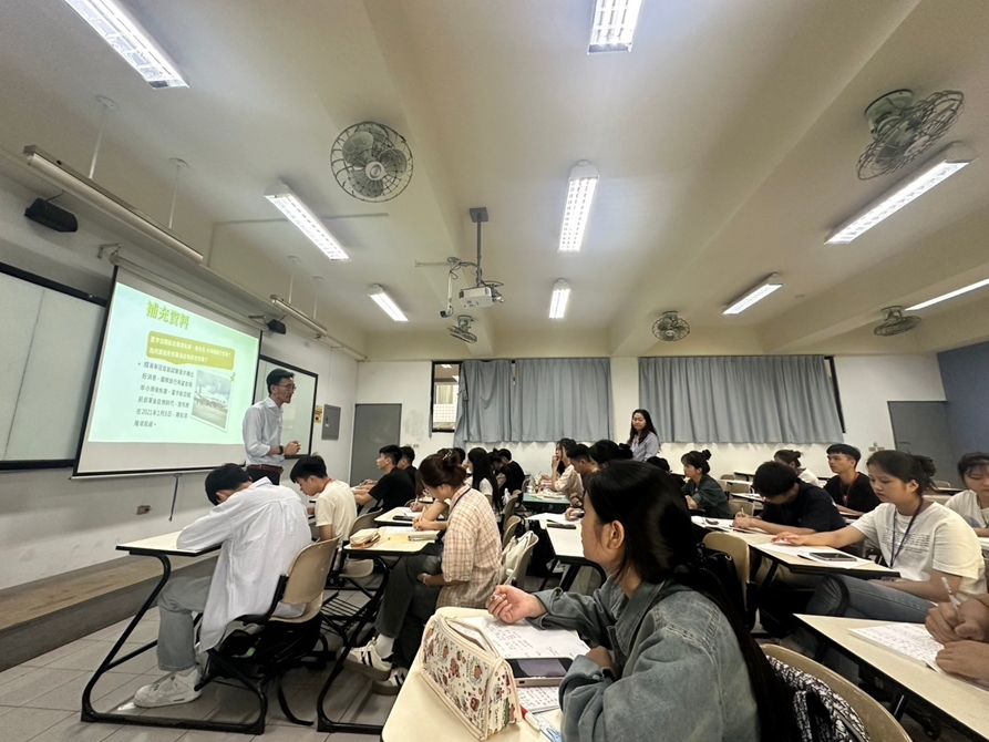 LINE_ALBUM_20241114 管理學_250105_5