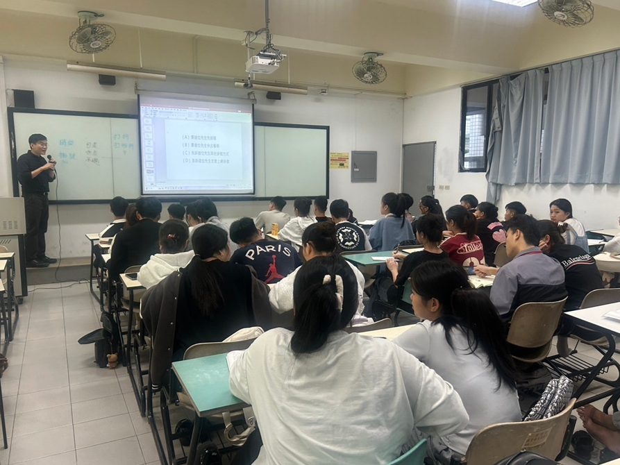 LINE_ALBUM_2024125華語輔導_250103_4