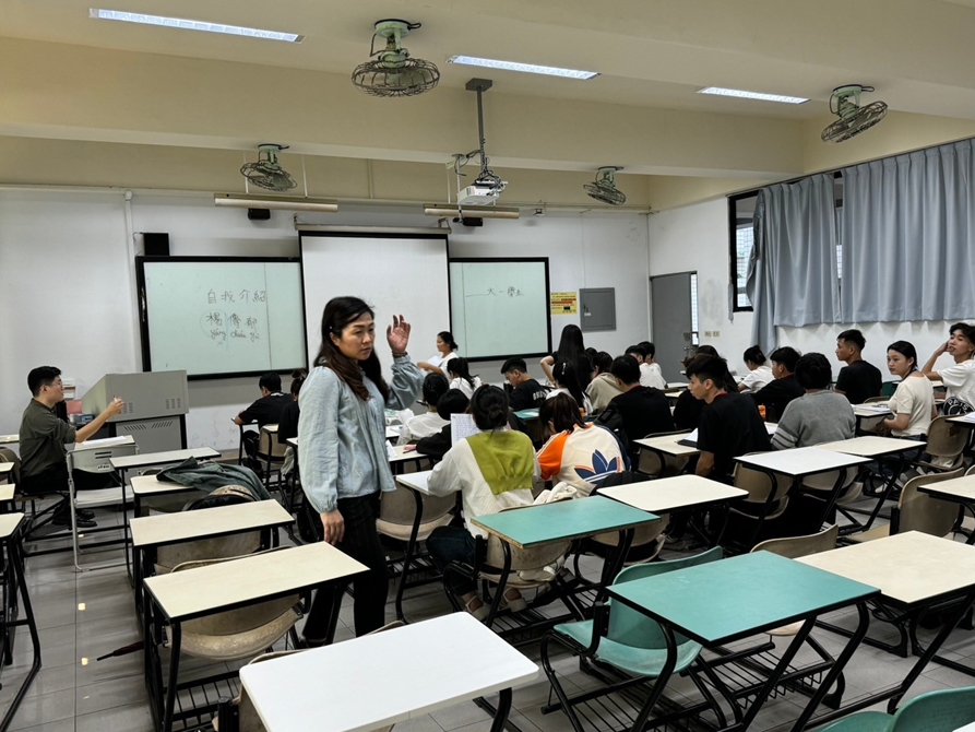 LINE_ALBUM_20241017 華語輔導_241017_1