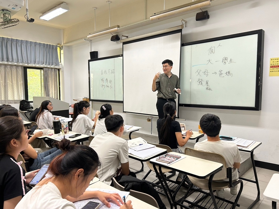 LINE_ALBUM_20241017 華語輔導_241017_8