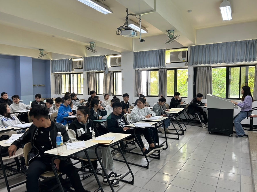 LINE_ALBUM_202519 課後輔導_250213_1
