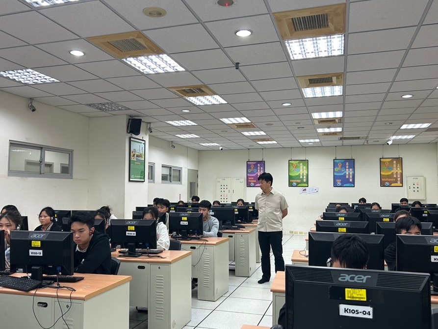 LINE_ALBUM_20241212 班導師課後輔導-華測練習_250103_7