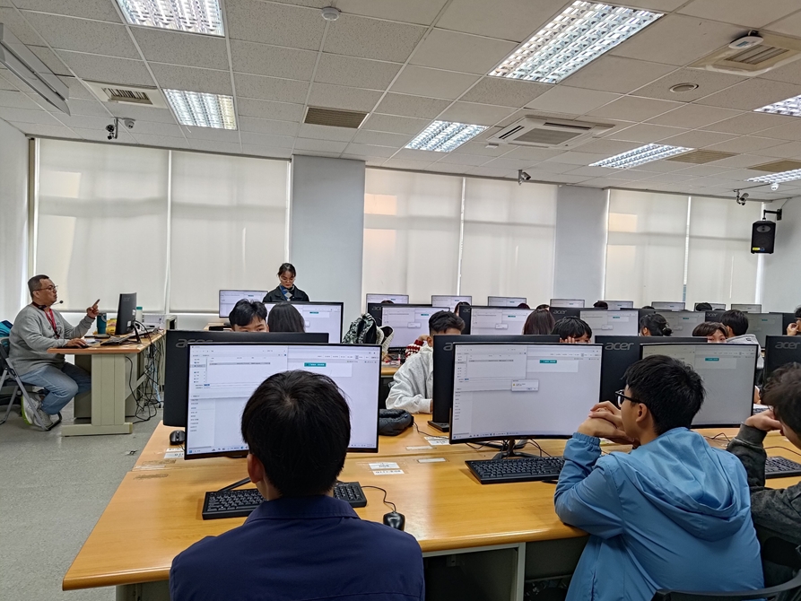 LINE_ALBUM_數位影片編輯_250415_5