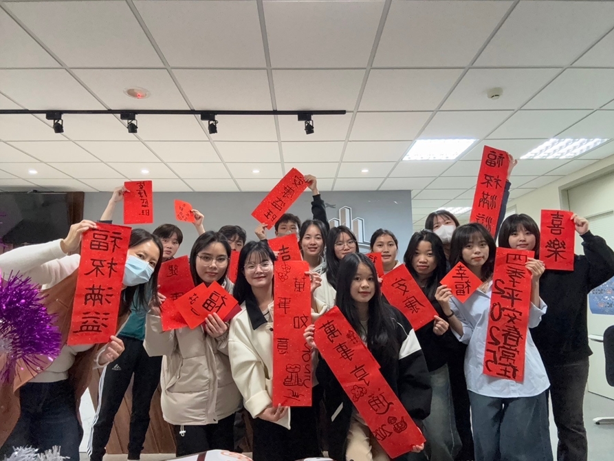 LINE_ALBUM_20250122 寫春聯發紅包_250418_3