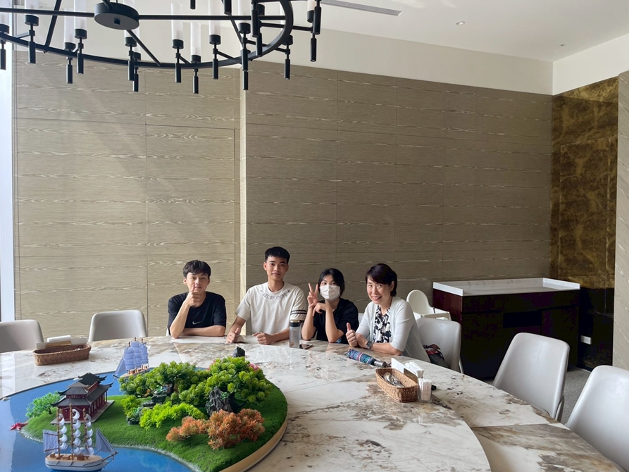 LINE_ALBUM_20250411 福爾摩沙遊艇酒店 工讀訪視_250418_8
