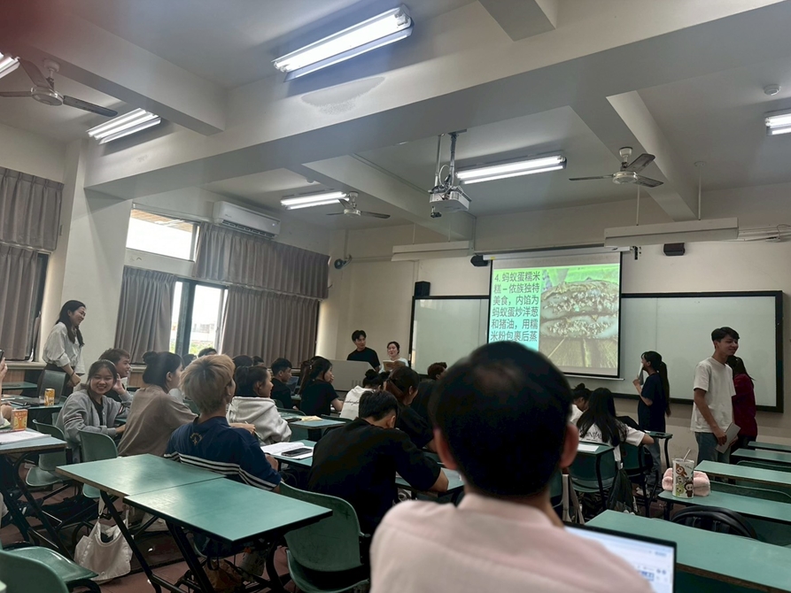 LINE_ALBUM_202548休閒經濟學（業師協同教學）_250415_19