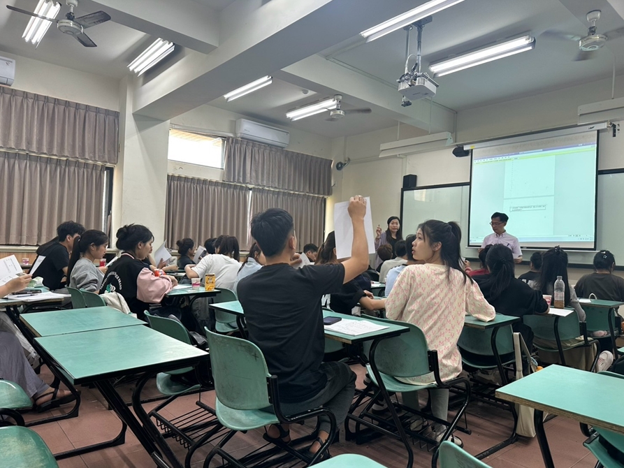 LINE_ALBUM_2025325休閒經濟學（業師協同教學）_250331_15