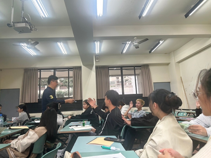 LINE_ALBUM_2025219 國際禮儀_250225_1