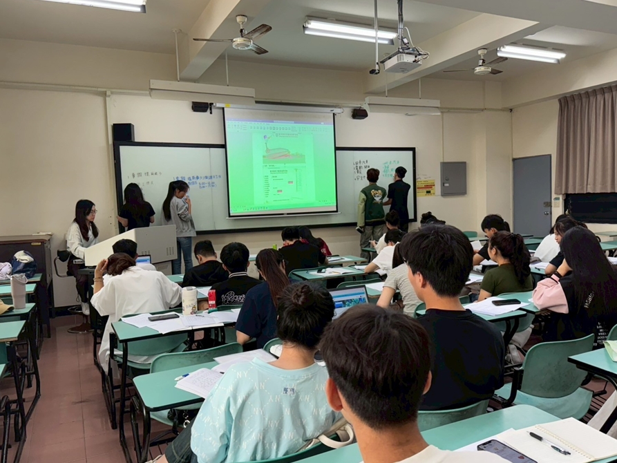 LINE_ALBUM_202548 華語輔導_250415_16