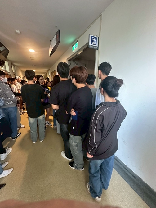 LINE_ALBUM_114427 休閒國際一忠華語能力檢定：崑山科技大學華語中心試場_250501_5