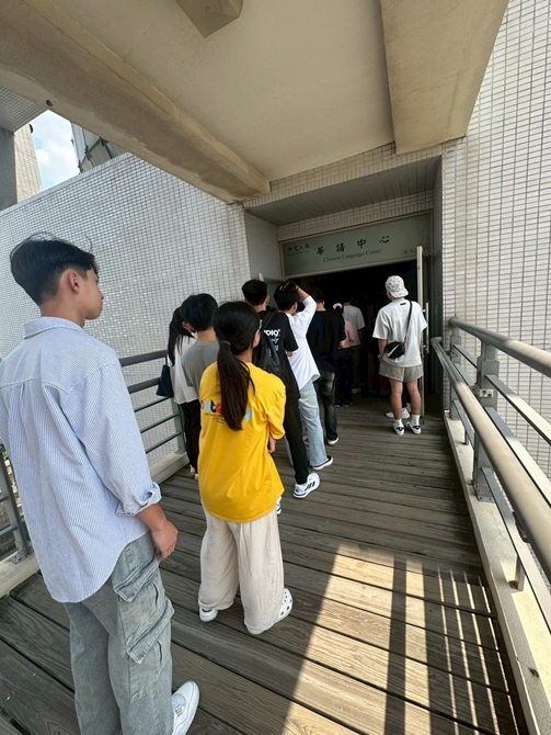 LINE_ALBUM_114427 休閒國際一忠華語能力檢定：崑山科技大學華語中心試場_250501_6