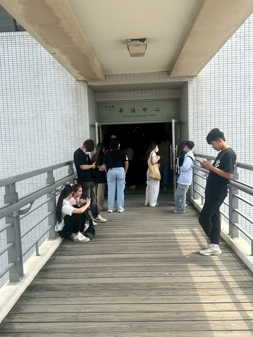 LINE_ALBUM_114427 休閒國際一忠華語能力檢定：崑山科技大學華語中心試場_250501_1