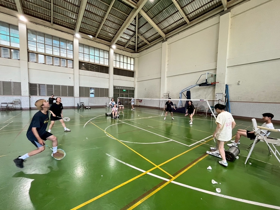 LINE_ALBUM_1140505-國際一忠羽球競賽_250505_16