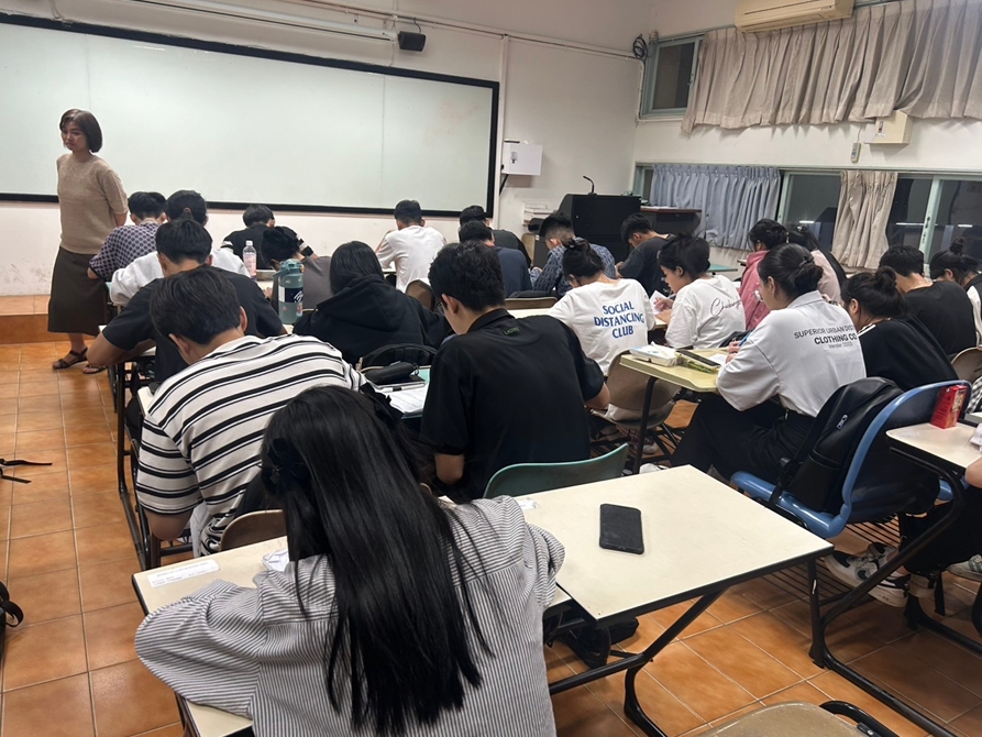LINE_ALBUM_1107華語_250717_3