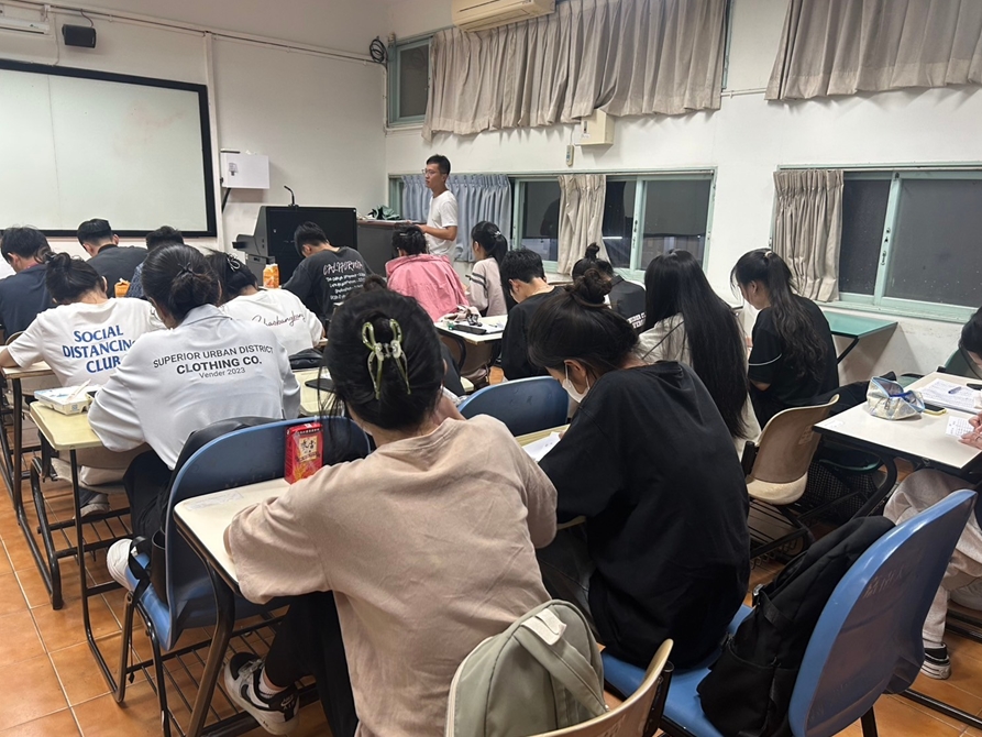 LINE_ALBUM_1107華語_250717_7