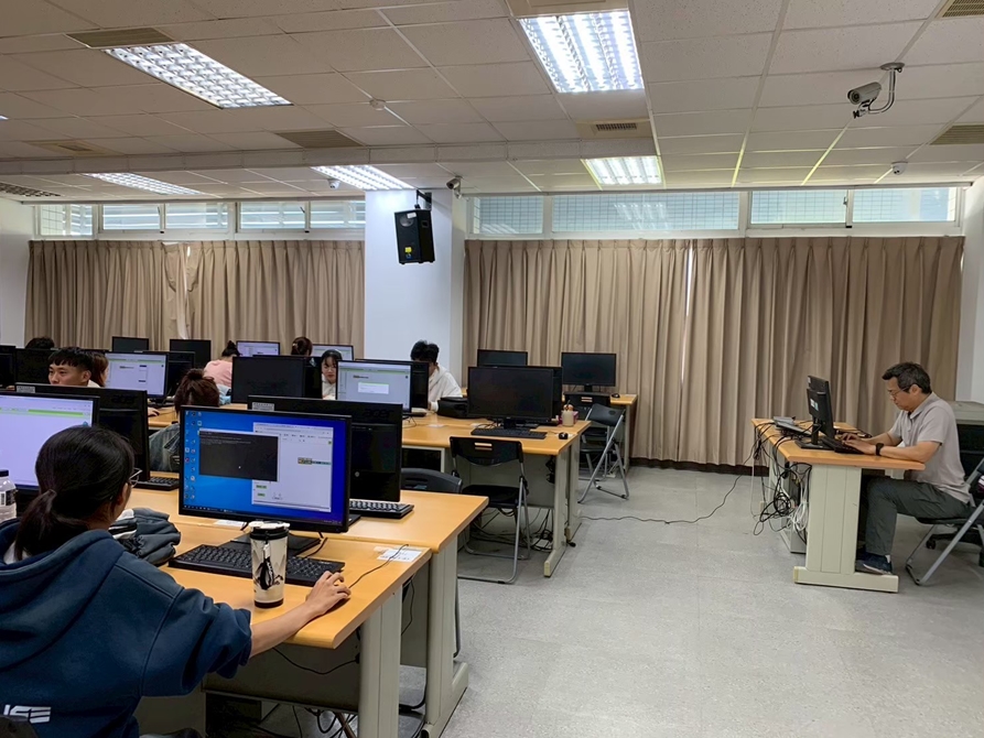 LINE_ALBUM_422 計算思維_250808_1