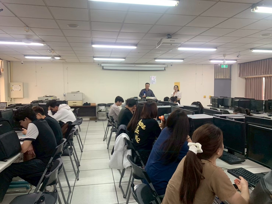 LINE_ALBUM_11457 人工智慧概論_250808_1
