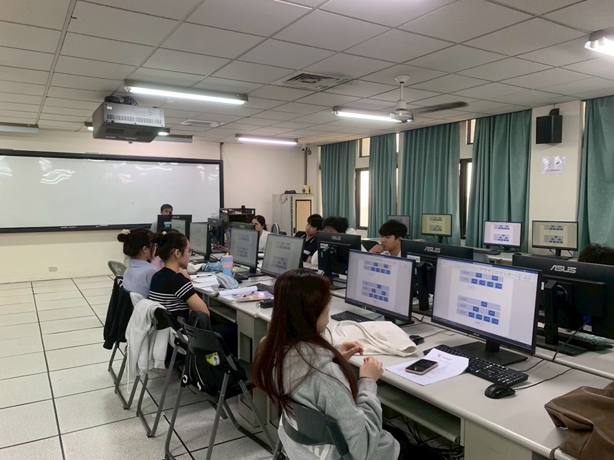 LINE_ALBUM_114514 計算機概論_250808_1