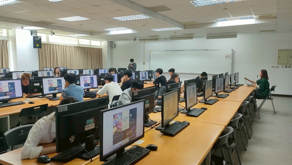 LINE_ALBUM_多媒體系統_250808_1