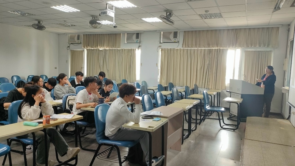 LINE_ALBUM_華語三_250808_2