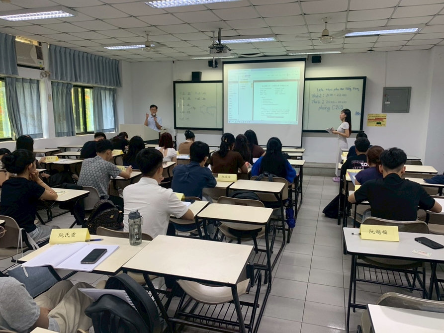 LINE_ALBUM_休閒策略管理1140925_251021_13