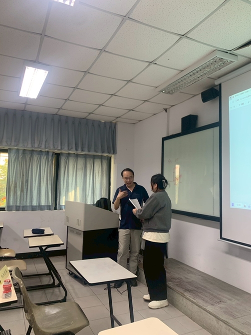 LINE_ALBUM_1141009-休閒產業概論_251021_9