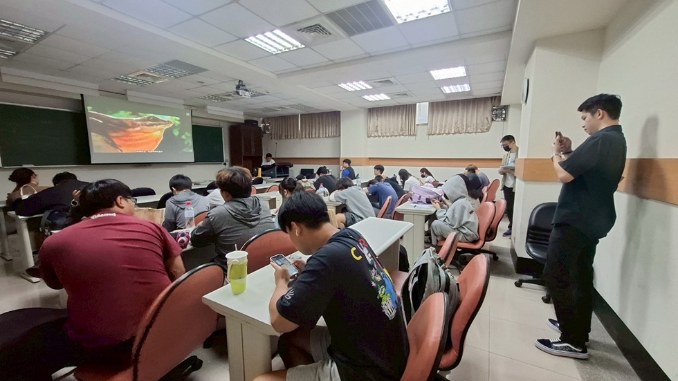 LINE_ALBUM_20250429(替代)空污控制(3、4節)_250506_5