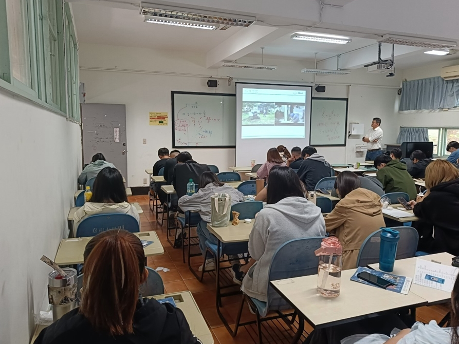 LINE_ALBUM_20250313(替代)環境監測物聯網_250325_17