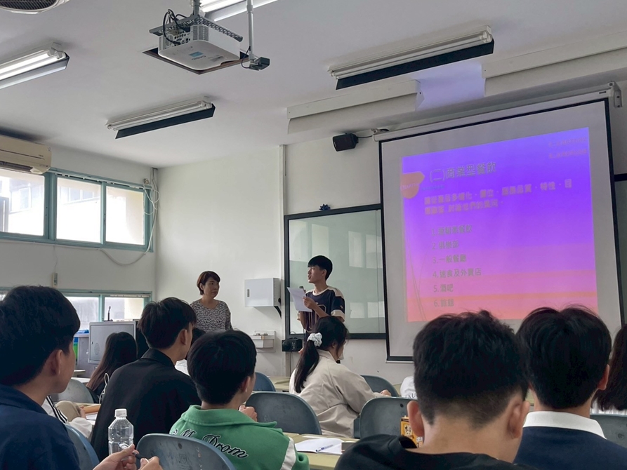 LINE_ALBUM_20250922餐飲管理與實作二_250922_3