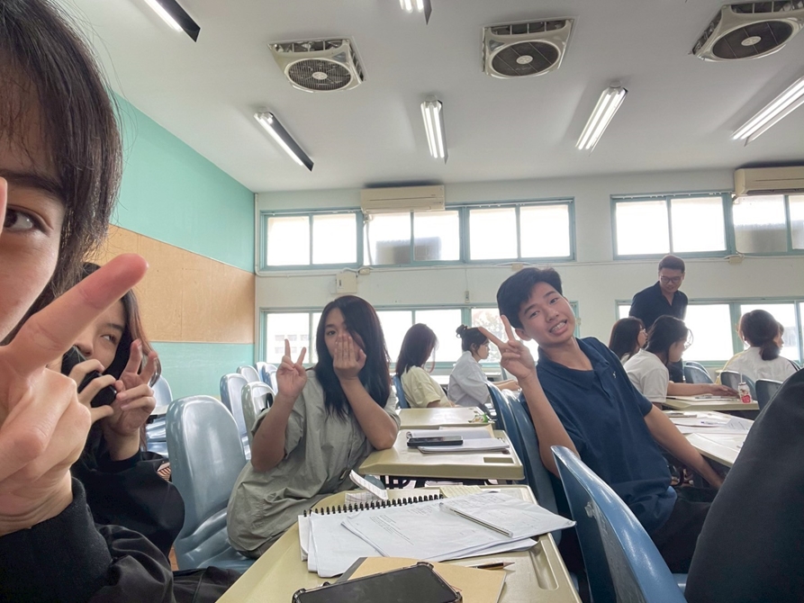 LINE_ALBUM_20250922餐飲管理與實作二_250922_2