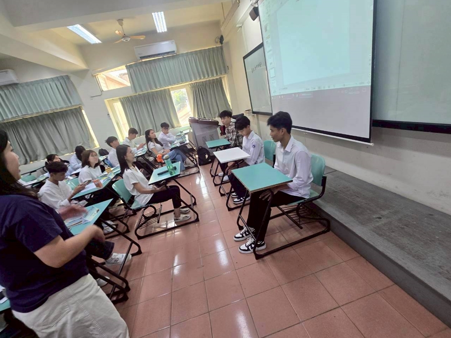 LINE_ALBUM_20251029國際禮儀_251031_5