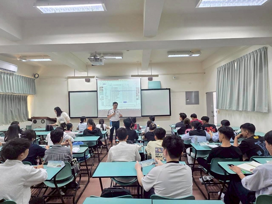 LINE_ALBUM_20251008旅館管理_251031_2