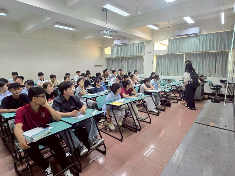 LINE_ALBUM_20251008旅館管理_251031_3